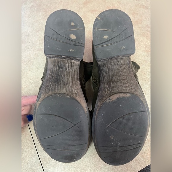 Miz Mooz Suede Grover Ruched Scrunchy Forest Green Side Zip Ankle Bootie - Picture 13 of 14